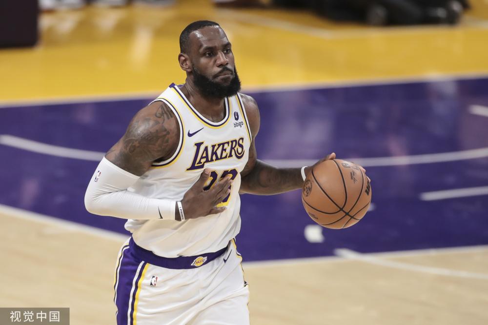 球队阵容是 球队阵容是