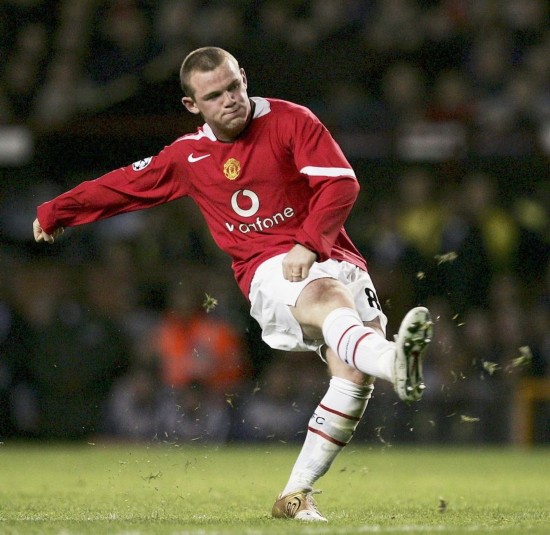 他刚抵达酒 他刚抵达酒