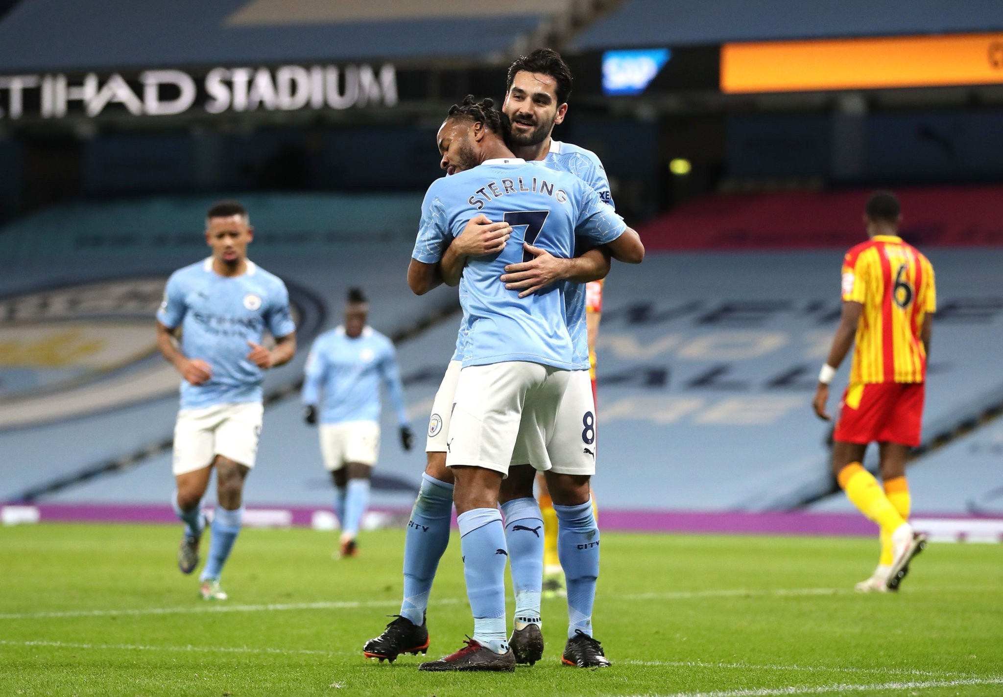 出色表現 出色表現